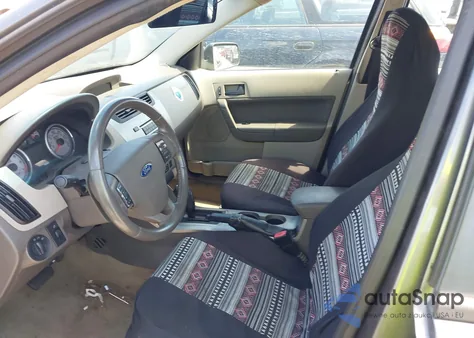 2011 Ford Focus Se z USA, uszkodzony, nr VIN 1FAHP3FN1BW173857